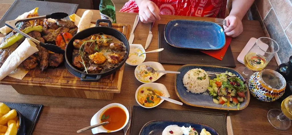 Jim Thorn_Lezzet Mediterranean bistro_Scarborough_review