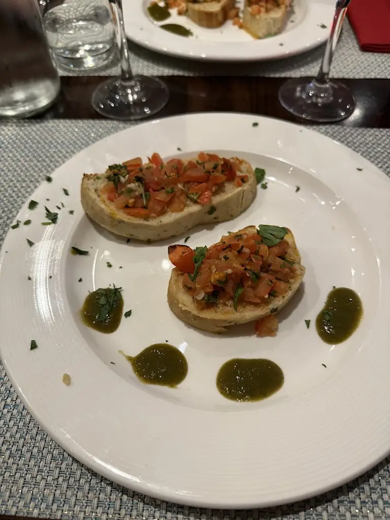 Jackie Payne_Licorella on York Place_Scarborough_review