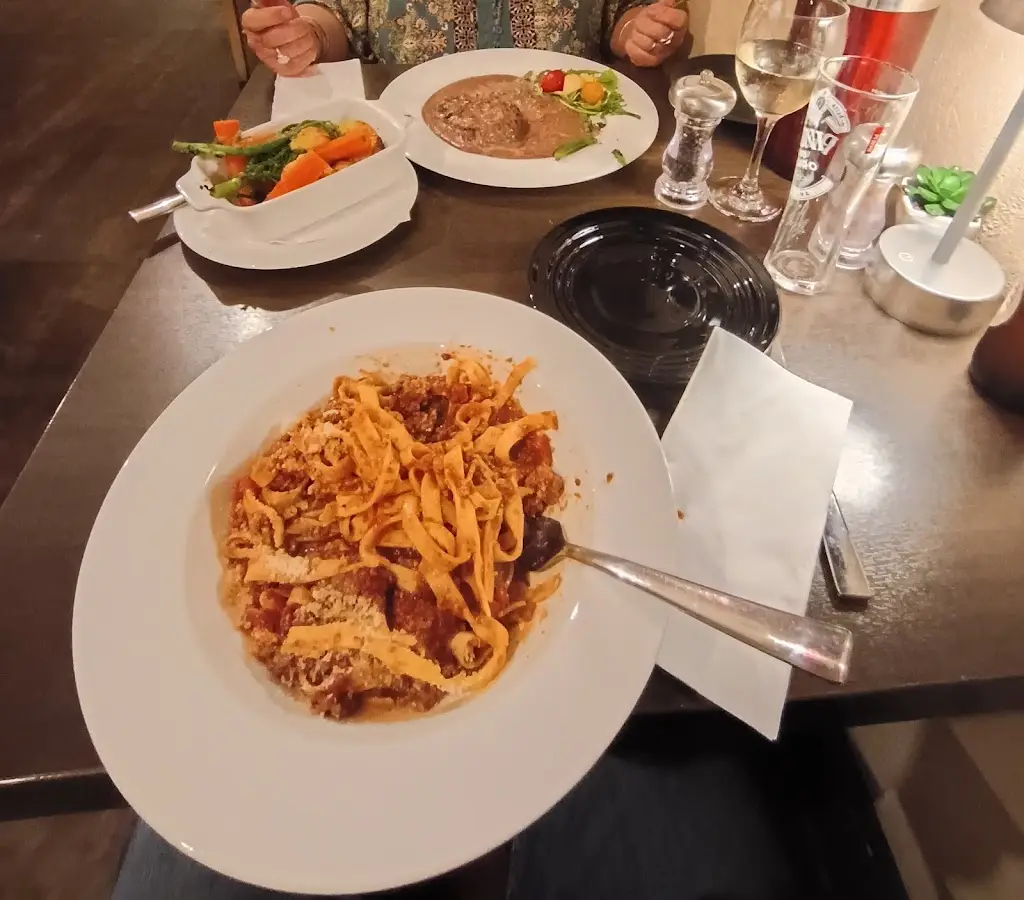 Oliver Dimovski_il Piatto Italian restaurant_Scarborough_review