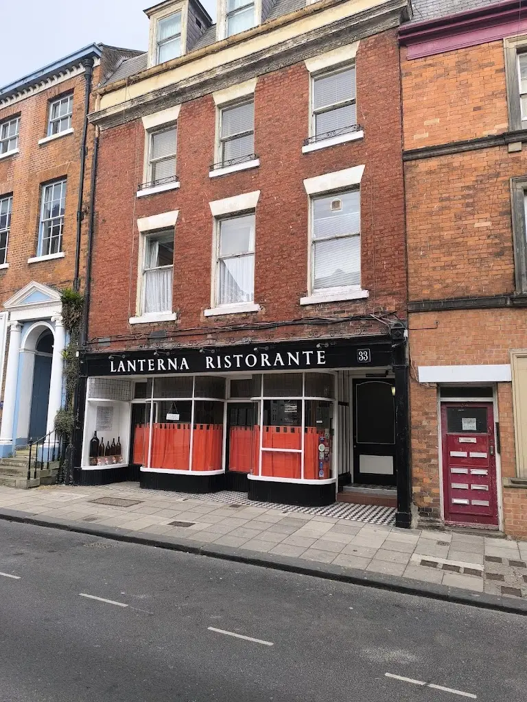 Lanterna Restaurant_Scarborough_slider_image_3