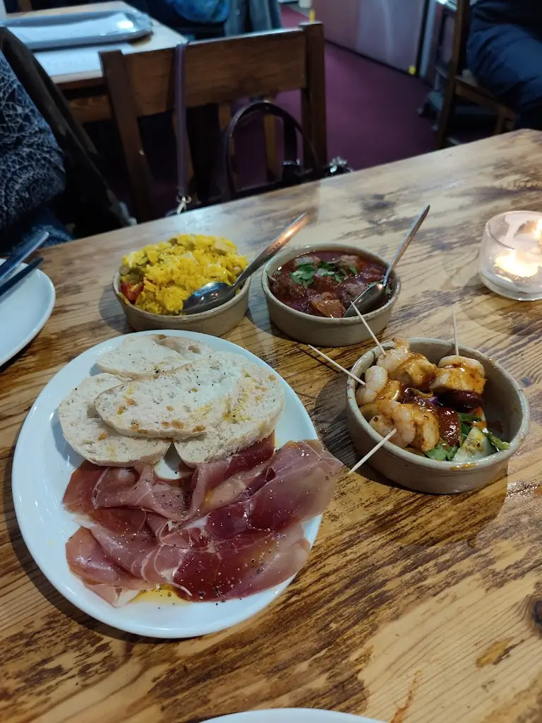 La Roca_Scarborough_slider_image_3