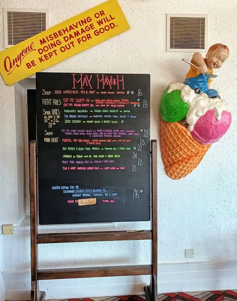 Menu_Eat Me Cafe_Scarborough_image_4