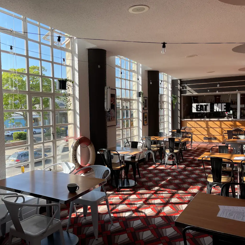 Eat Me Cafe restaurant in Scarborough