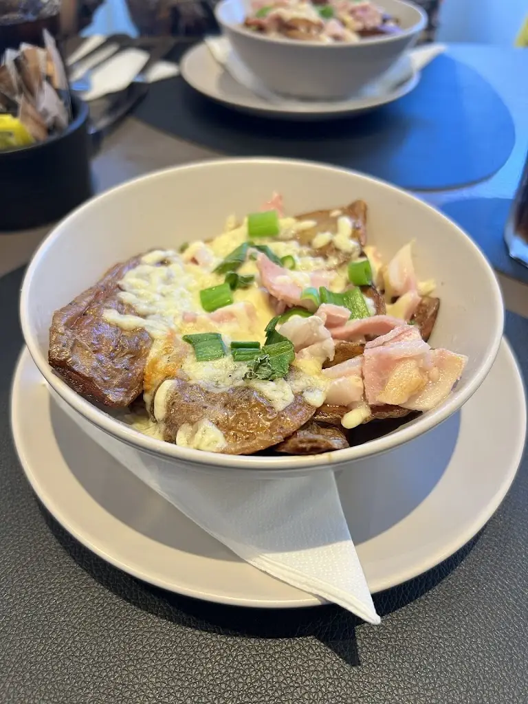 Seb Howarth_The Village Kitchen (NE) Ltd_Seaton Delaval_review