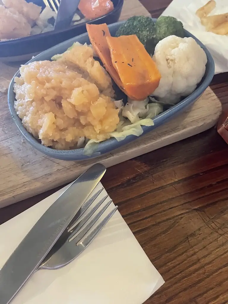 Jeanette Wilkinson_The Hastings Arms_Seaton Delaval_review