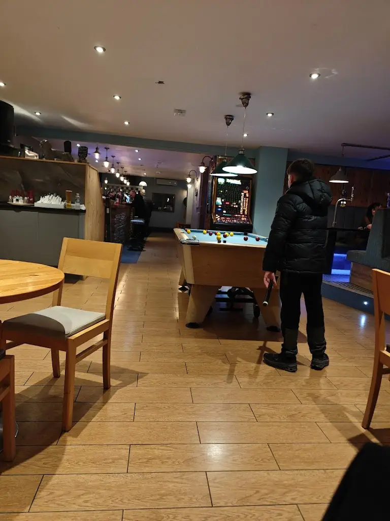 Daniel M_The Lion and the Lamb_Seascale_review