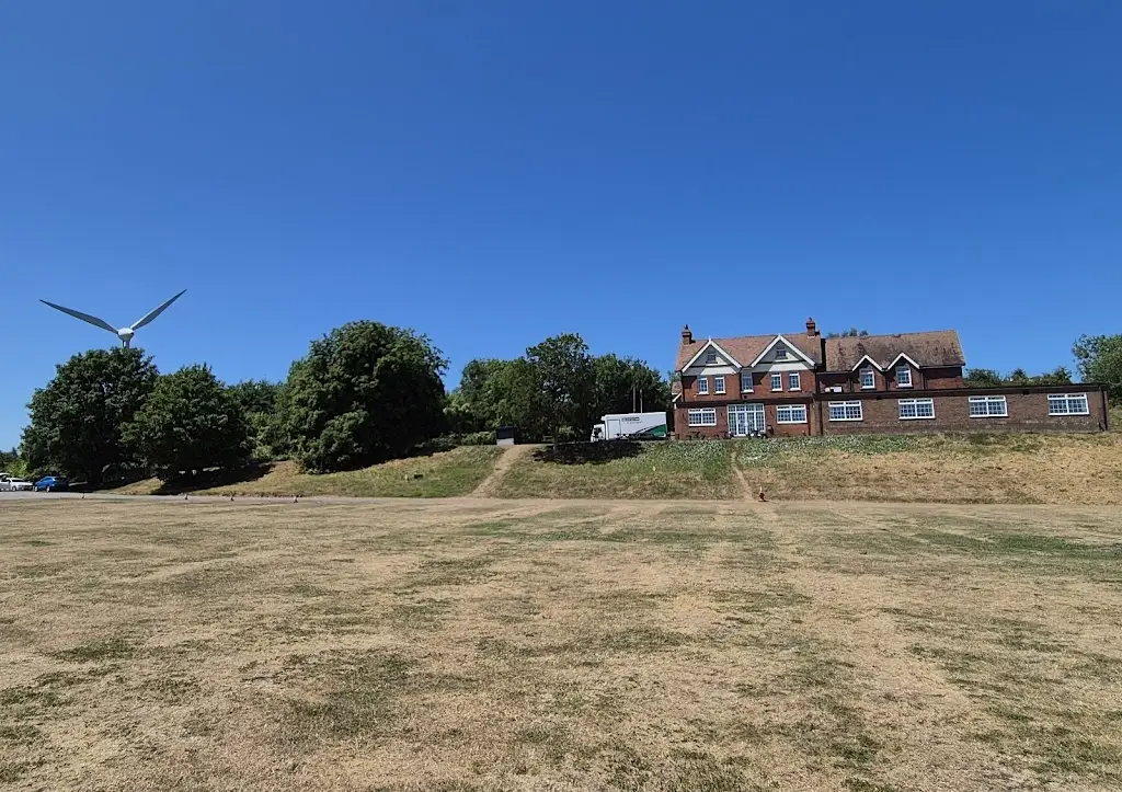 Terri Newell_Sharpness Sports and Social Club_Sharpness_review