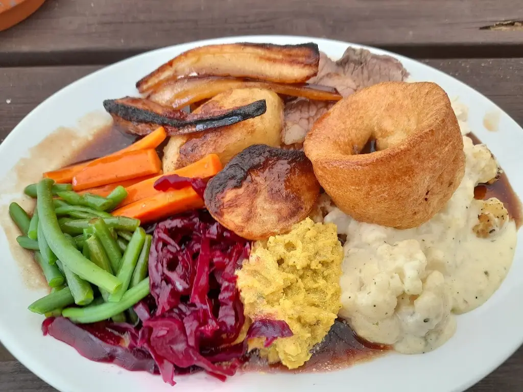 Sharpness Sports and Social Club_Sharpness_slider_image_2