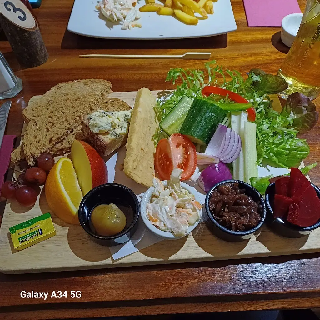 kevin sedgwick_Salmon Inn_Sharpness_review