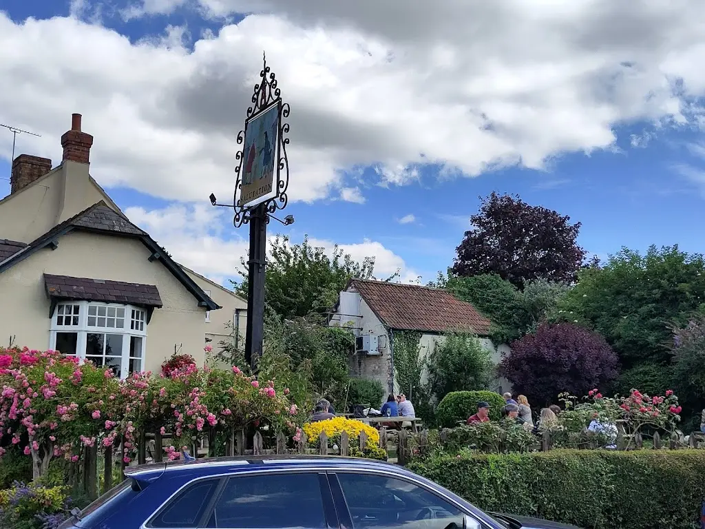 The Salutation Inn_Sharpness_slider_image_3