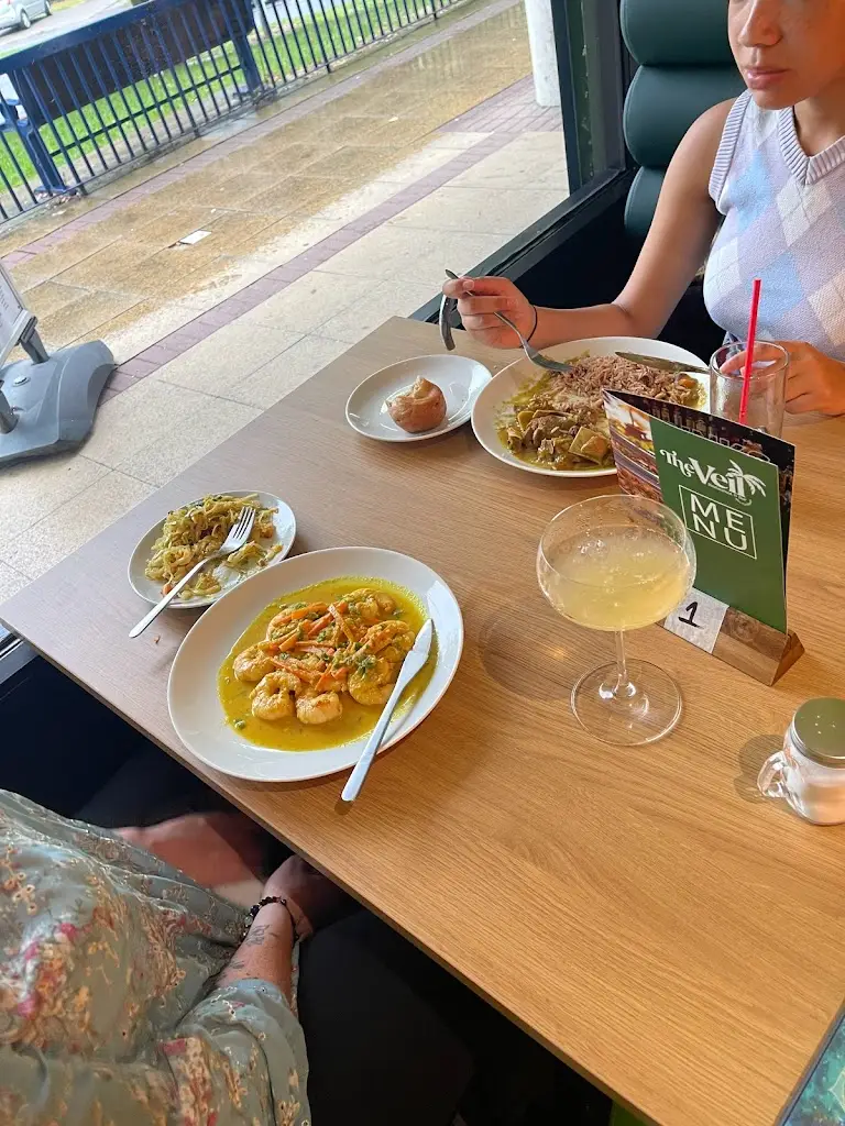 Menu_The Veil Restaurant & Bar_Basildon_image_5