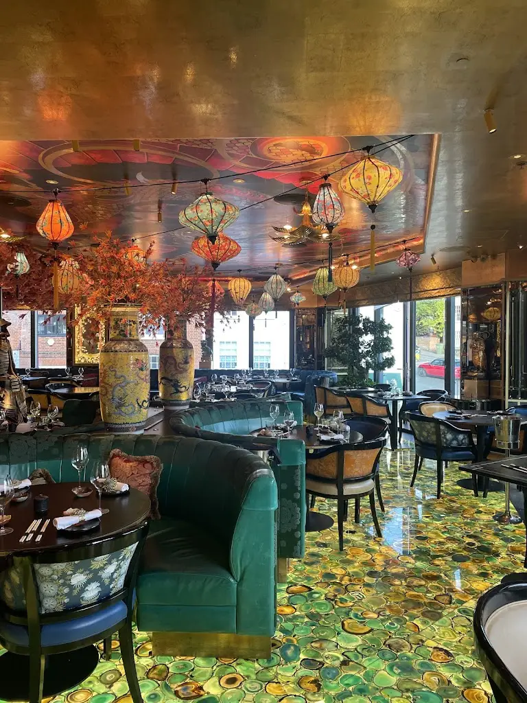 The Ivy Asia Guildford_Send_slider_image_3