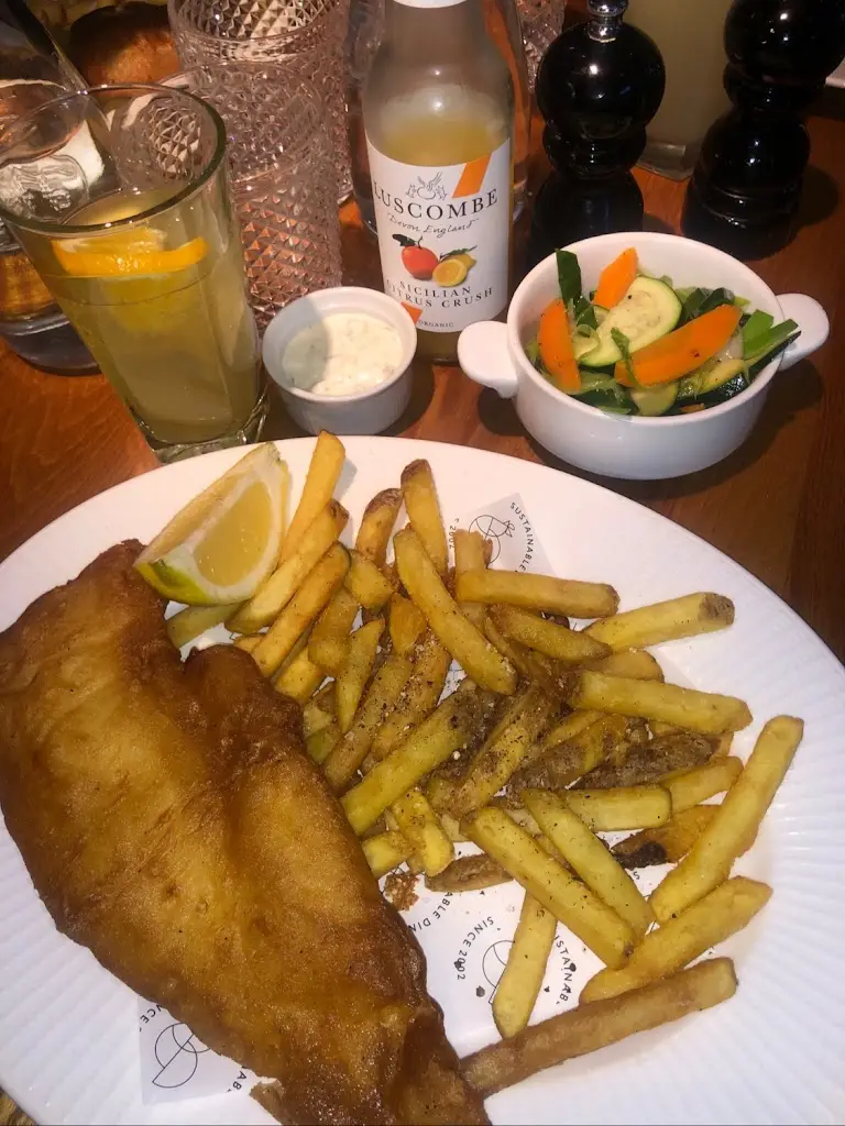 Adele M_Lussmanns Brasserie_Send_review