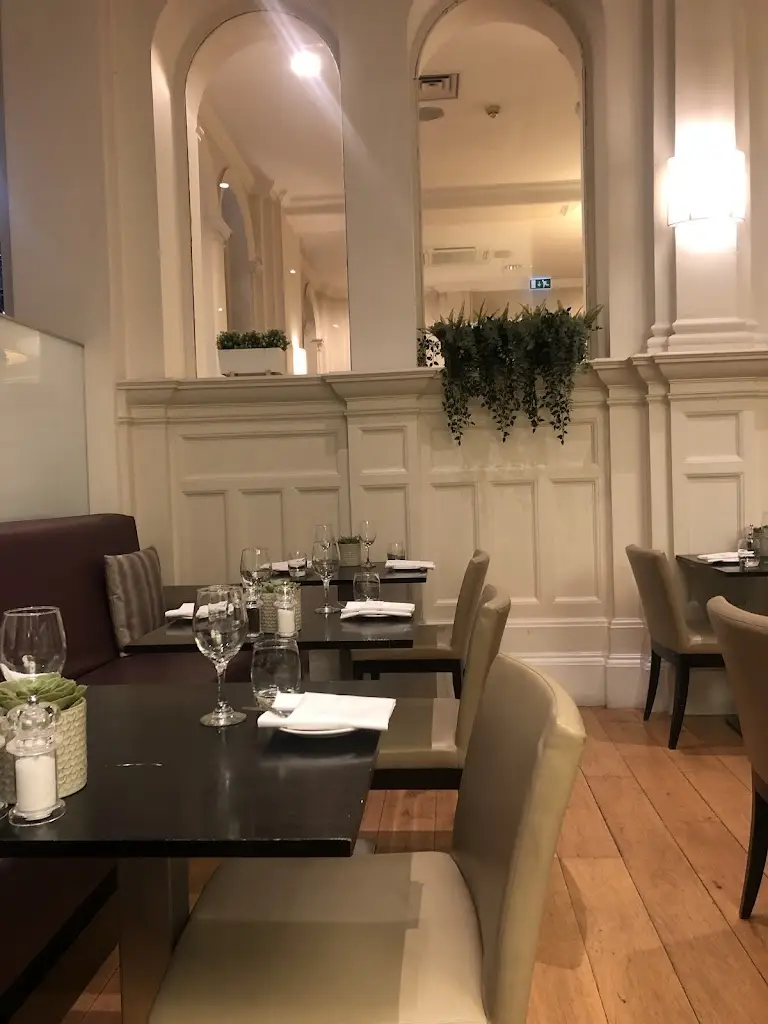 The Restaurant at The Kingsley Hotel_Send_slider_image_1