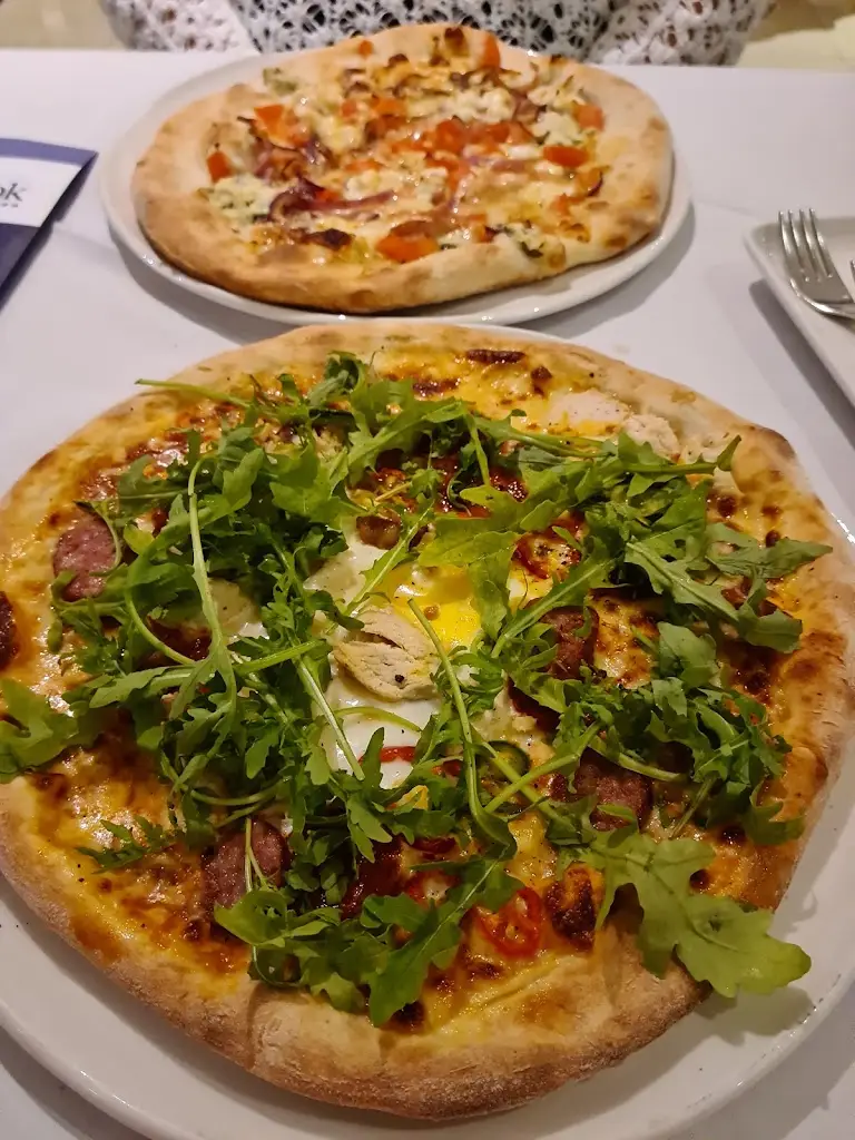 David Litherland_VesuviO Restaurant_Sharnbrook_review