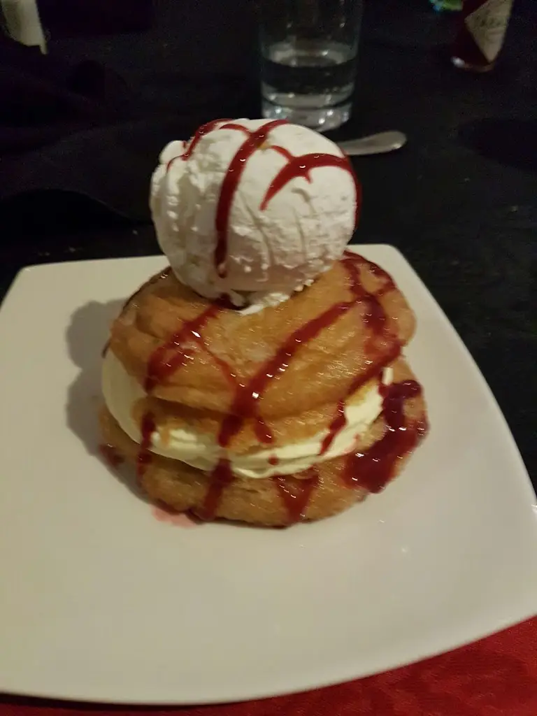 Domenico Forte_VesuviO Restaurant_Sharnbrook_review