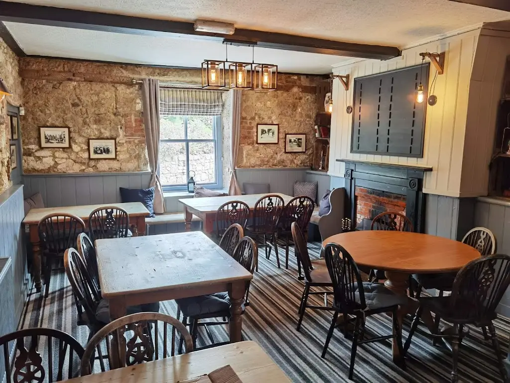 New Inn restaurant in Shalfleet