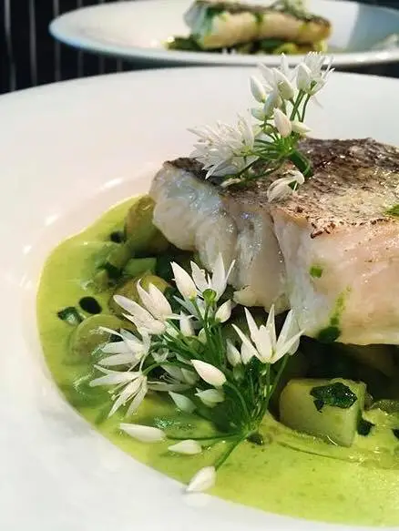 Off The Rails_Shalfleet_slider_image_3