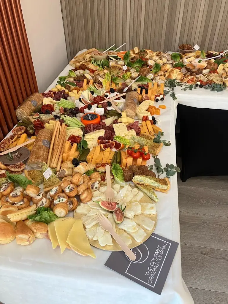 M Pimiento_The Gun Pub_Basildon_review