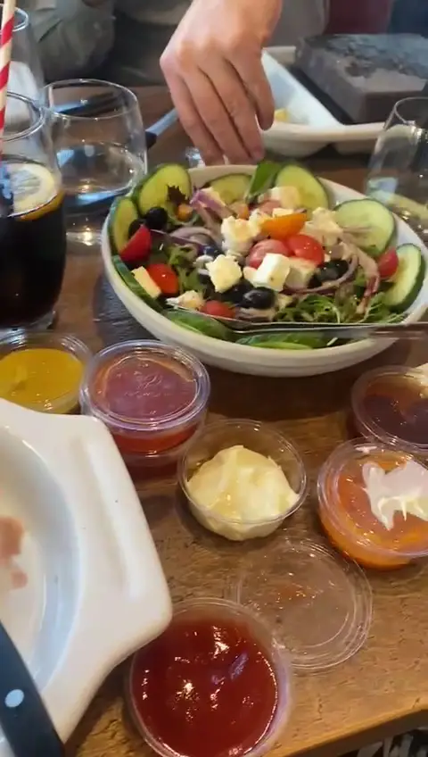 On The Rocks_Shalfleet_slider_image_2