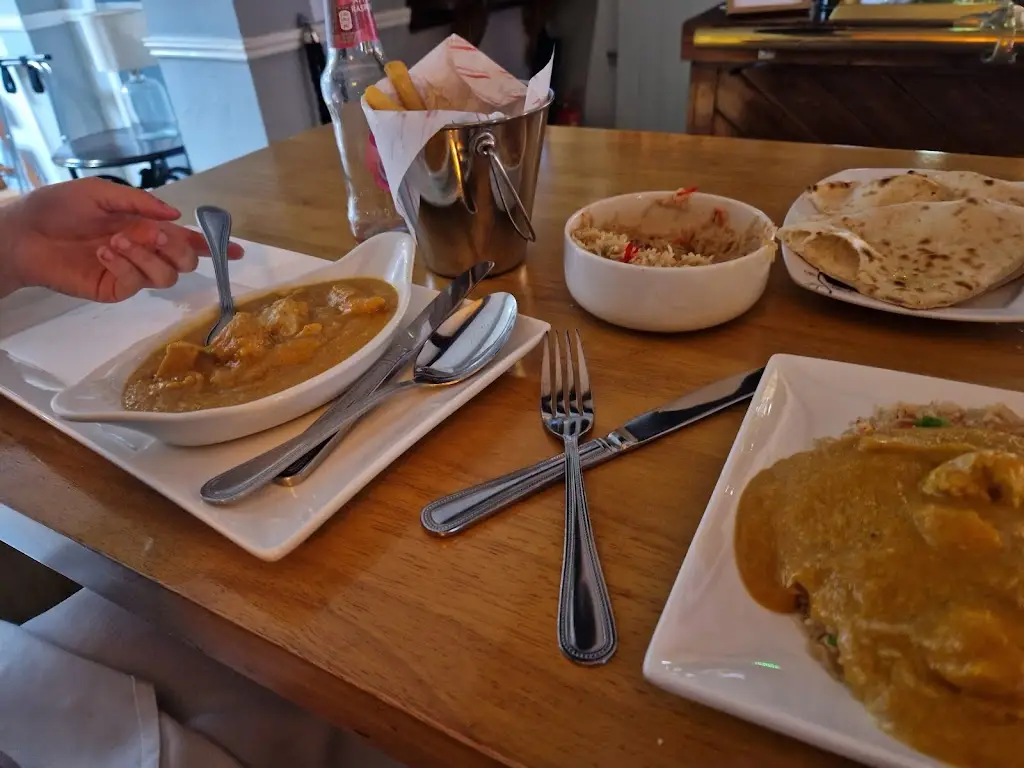 Menu_The Elephant & Castle_Shawbury_image_1