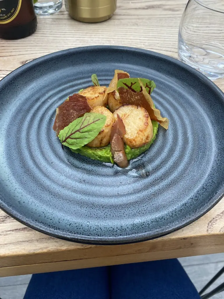 Anne-Marie_Claytons & The Glasshouse_Barnstaple_review