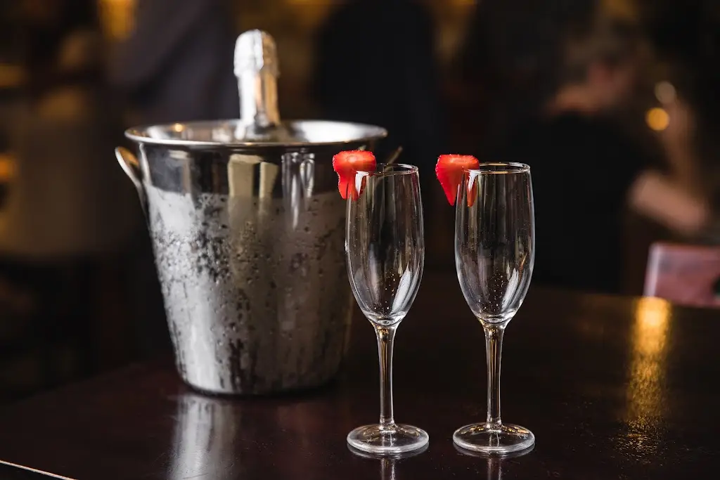 Claytons & The Glasshouse_Barnstaple_slider_image_3