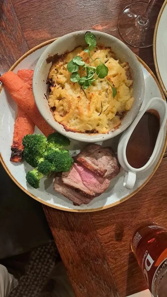 Jenny Hallett_The Sovereign_Shepley_Bewertung