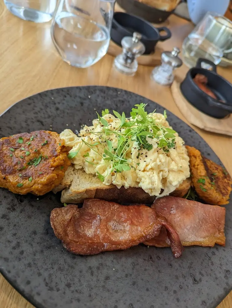 Menu_KIN_Shepley_image_5