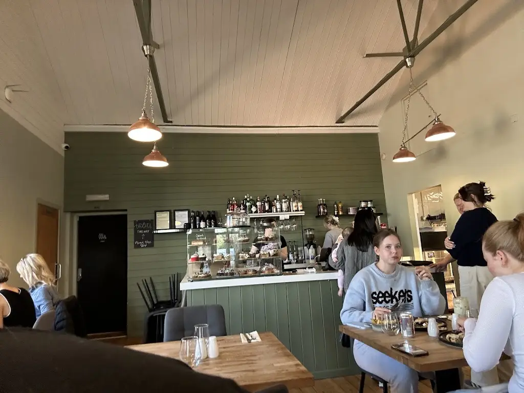 KIN Restaurant in Shepley