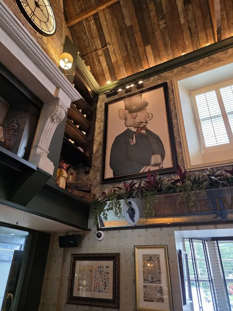 World Traveller_The Impeccable Pig_Sedgefield_review