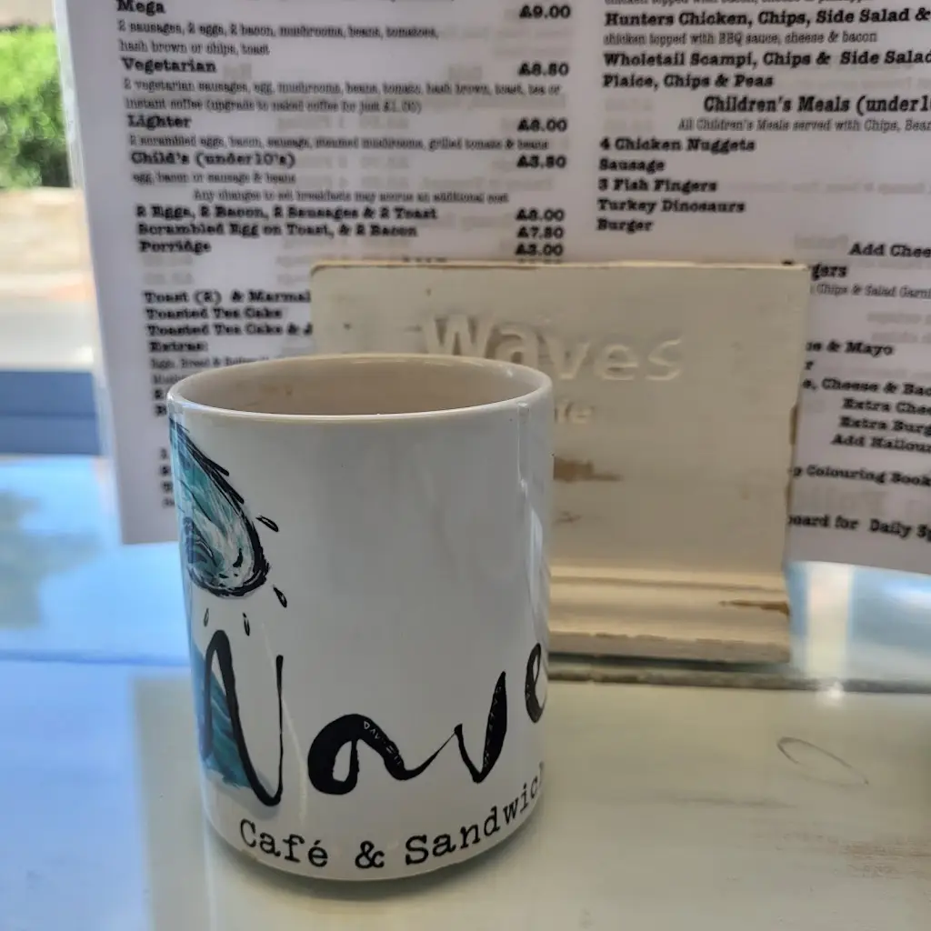 Menu_Waves_Selsey_image_3