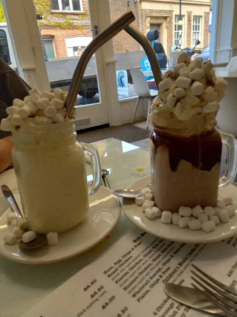 Menu_Waves_Selsey_image_7