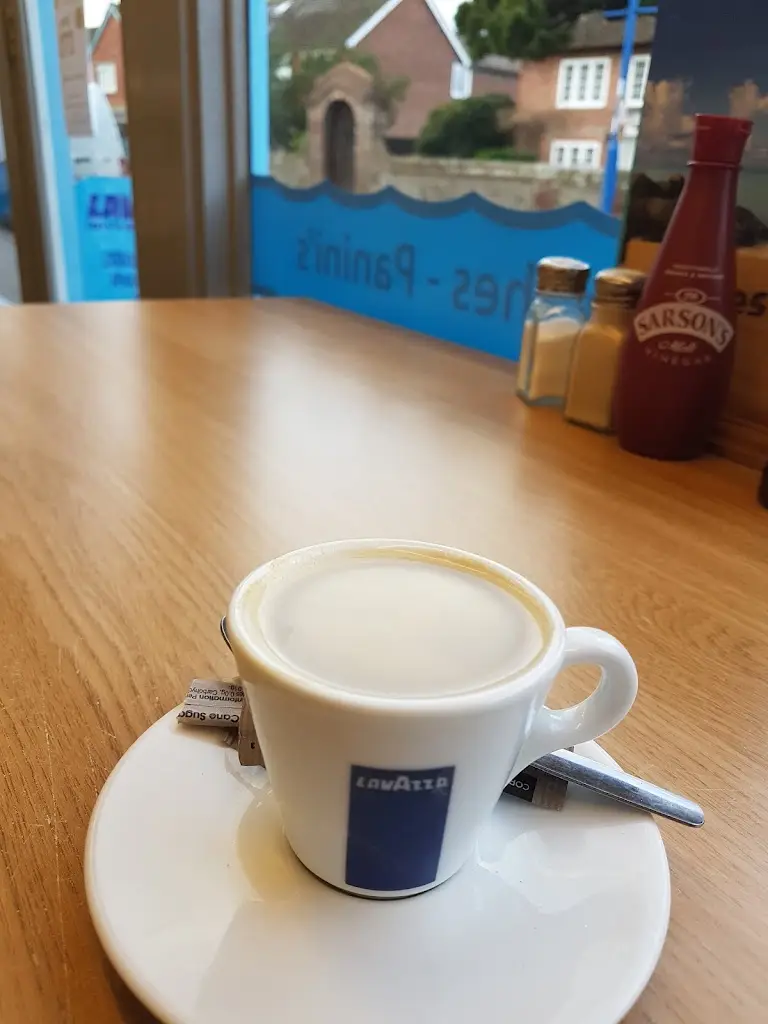 Menu_Waves_Selsey_image_8