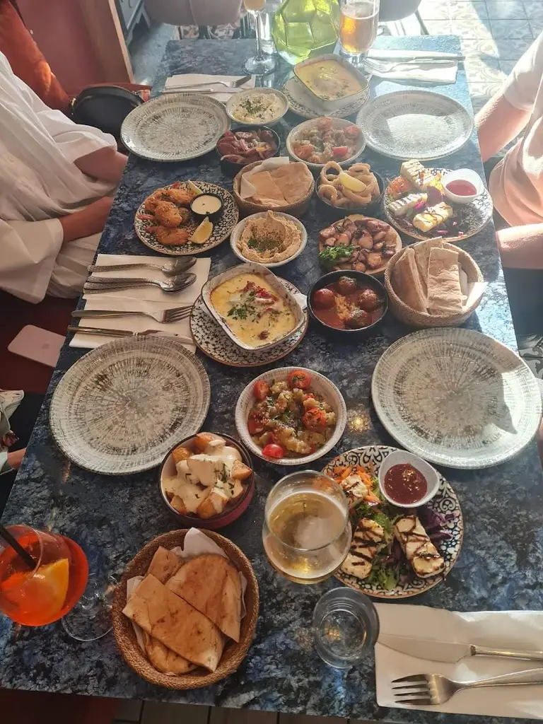 Lal Bar / Restraunt and Bar_Selsey_slider_image_2