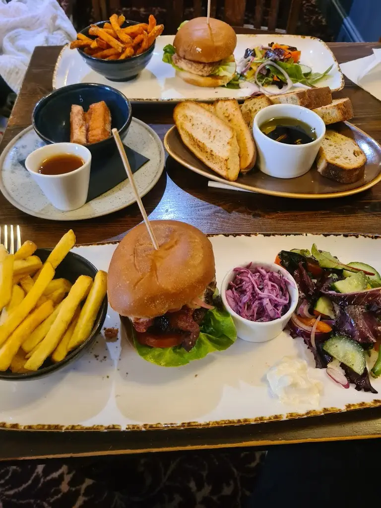 Jeff Allen_The Seal_Selsey_review