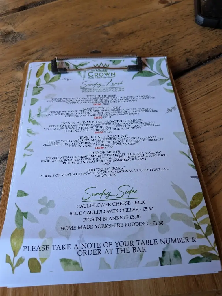 Esther Baylis_The Crown - Pub - Restaurant - Live Music_Selsey_review