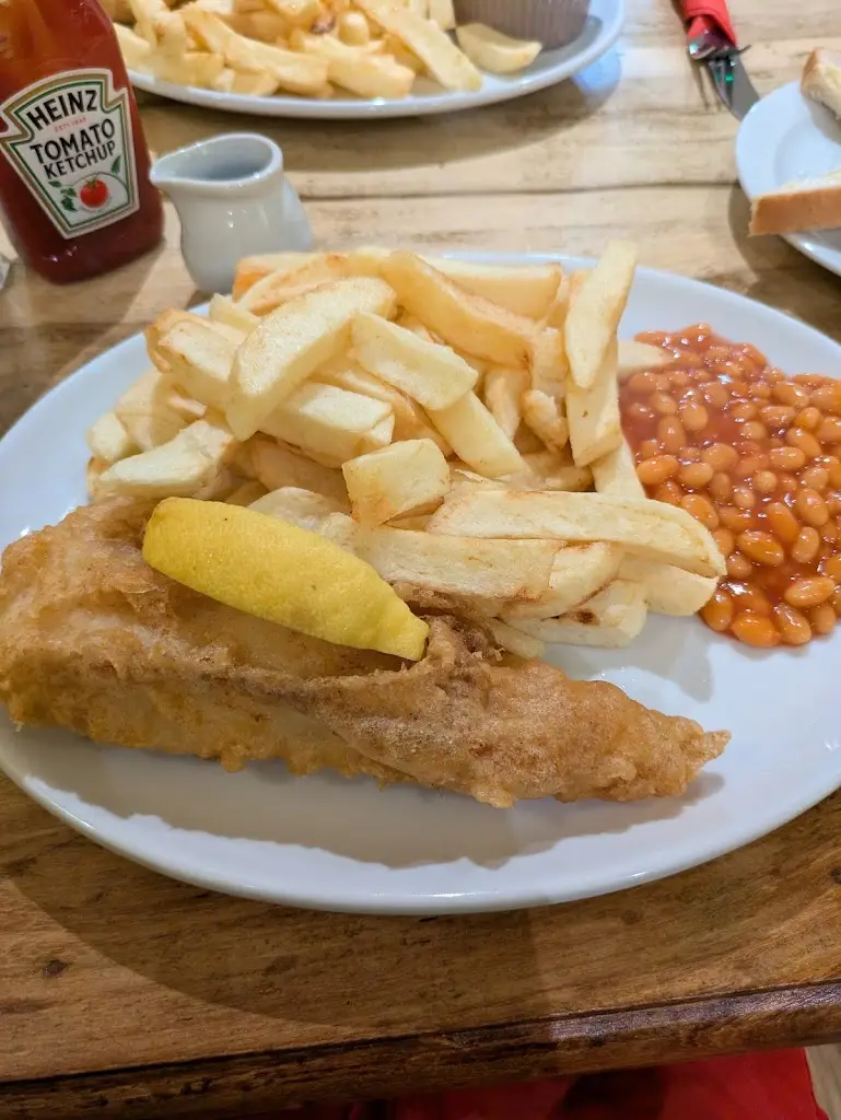 Menu_Den’s Fish Bar_Selsey_image_5