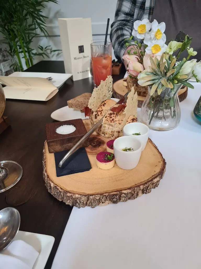 Menu_Maiden Arch by Robert Bryant_Barnstaple_image_9