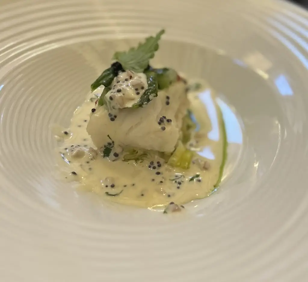 Kitty Cooke_Maiden Arch by Robert Bryant_Barnstaple_review