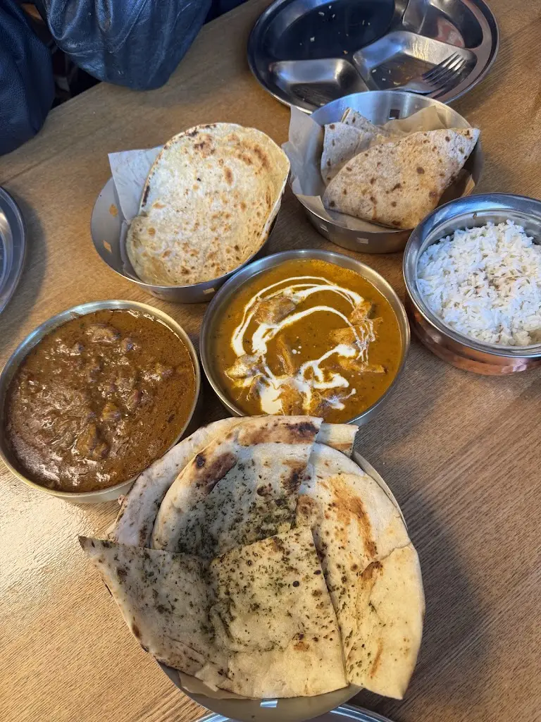 Than Thar Min Lwin_5Tara Sheffield - Kelham Island_Sheffield_review