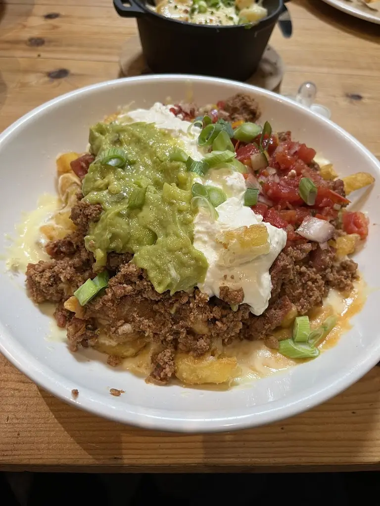 Harriet Knock_Bull & Bear_Barnstaple_review