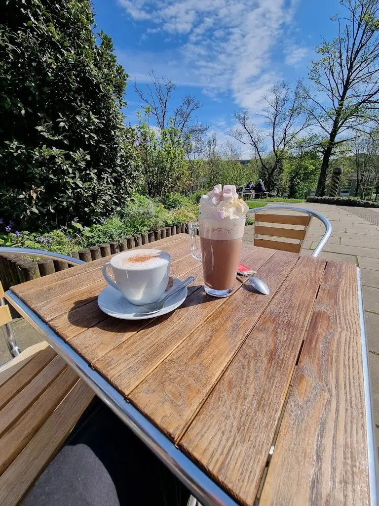 Dunwood Park Cafe_Shaw_slider_image_1