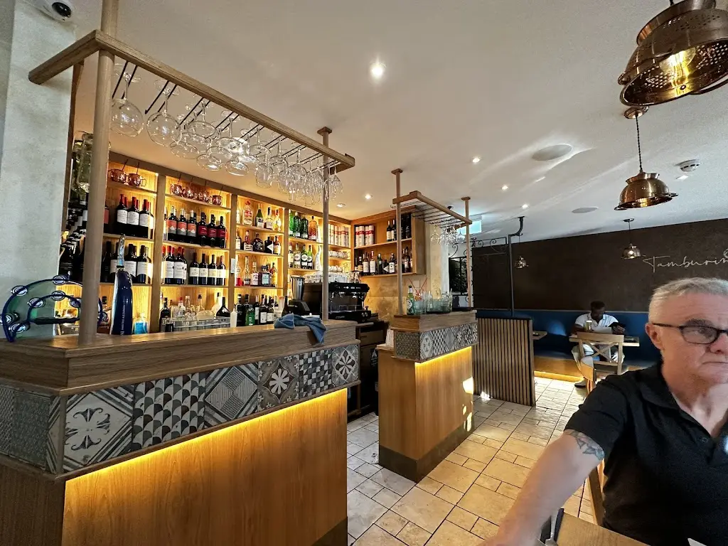 N W7_Tamburino Gold_Sherborne_review