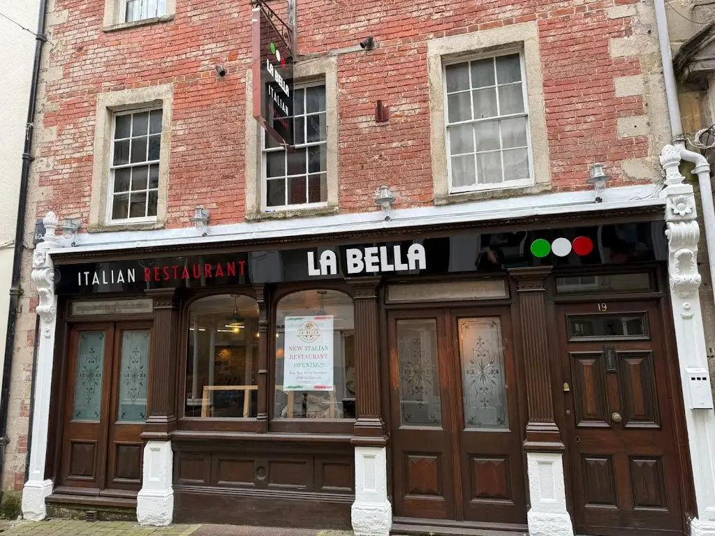 La Bella_Shepton Mallet_slider_image_1