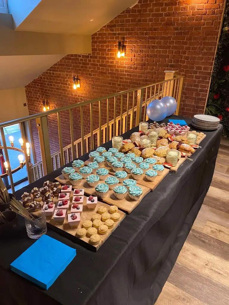 Lucy Haskell_Malt Bar & Deli_Sherburn_recensione