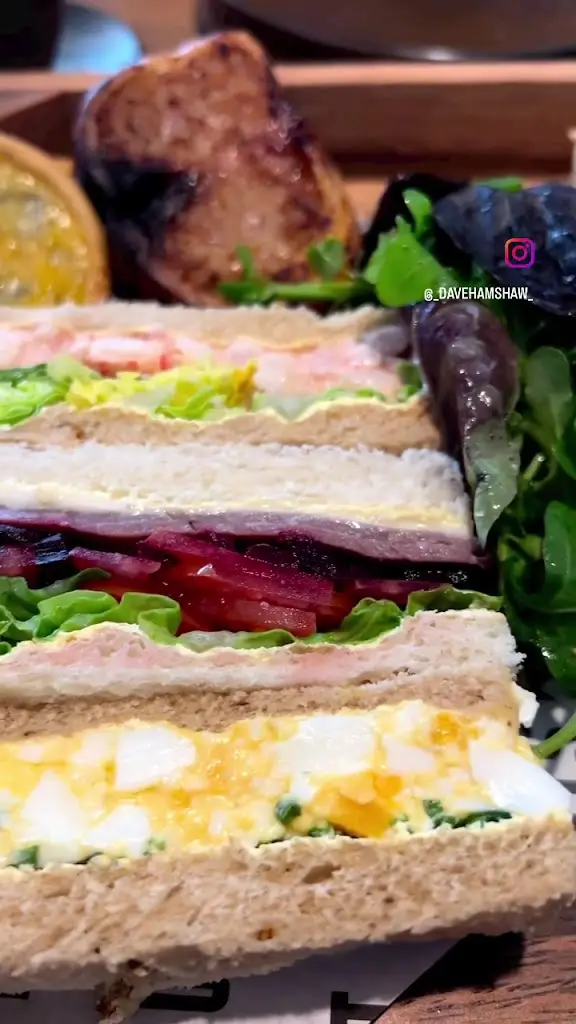 Mo's Kitchen_Sherburn_slider_image_2