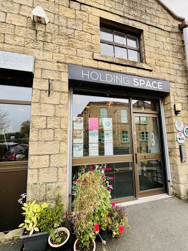 L Bee_Dandelion Cafe_Shipley_review