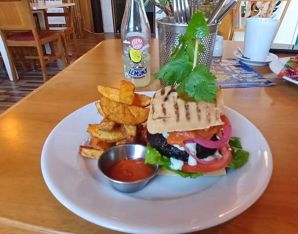 Andy Jackson_Dandelion Cafe_Shipley_review