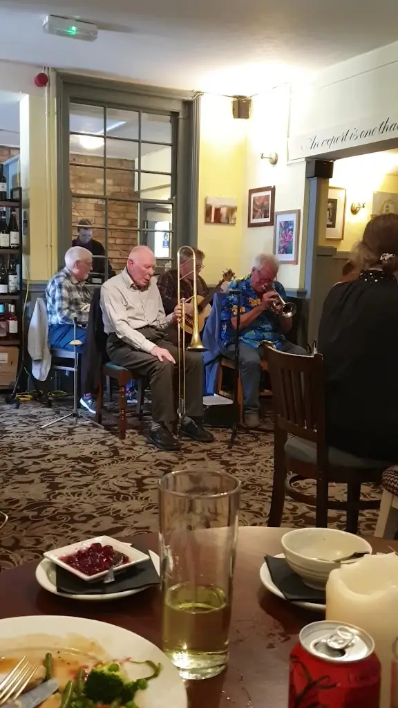 The Crown at Shillington_Shillington_slider_image_2